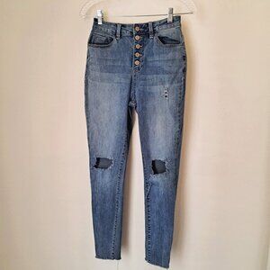 Secrets Juniors Distressed Skinny Jeans Mid Blue Color Size 9/29